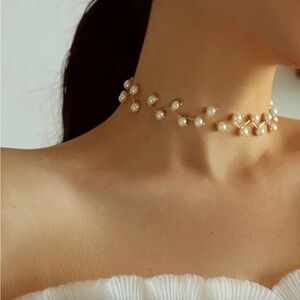 Elegant Pearl Choker Necklace R135